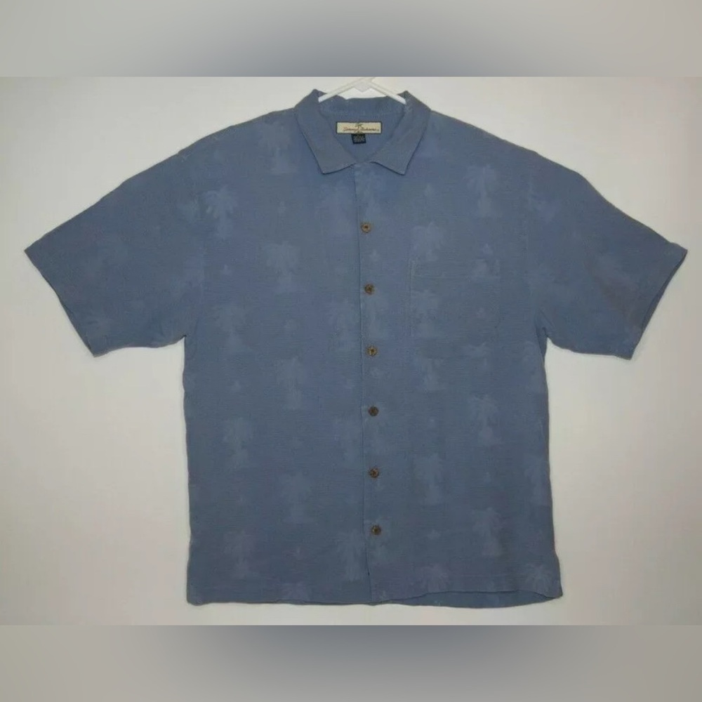 Tommy Bahama Relax Mens Size Large Blue Copyright 100% Silk Hawaiian Shirt